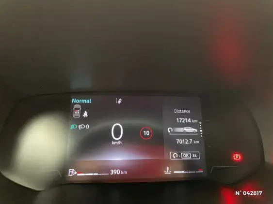 RENAULT CLIO V - voiture d'occasion - Photo 12