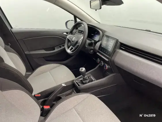 RENAULT CLIO V - voiture d'occasion - Photo 9