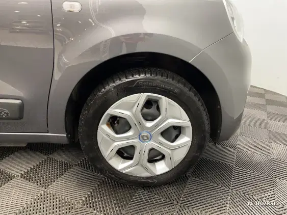 RENAULT TWINGO ELECTRIQUE III - voiture d'occasion - Photo 8