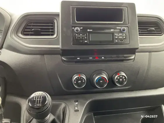 RENAULT MASTER FG III - voiture d'occasion - Photo 11