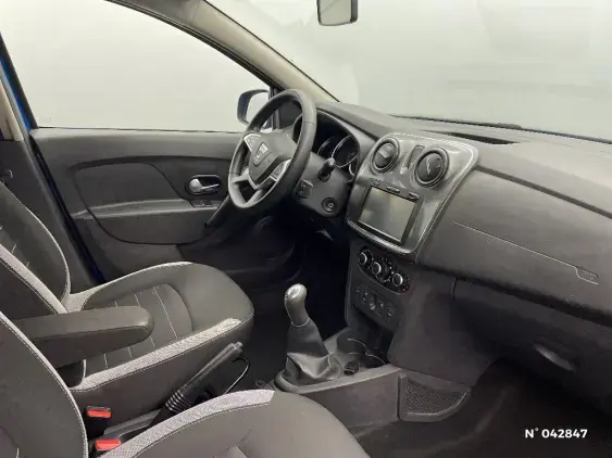 DACIA SANDERO II - voiture d'occasion - Photo 10
