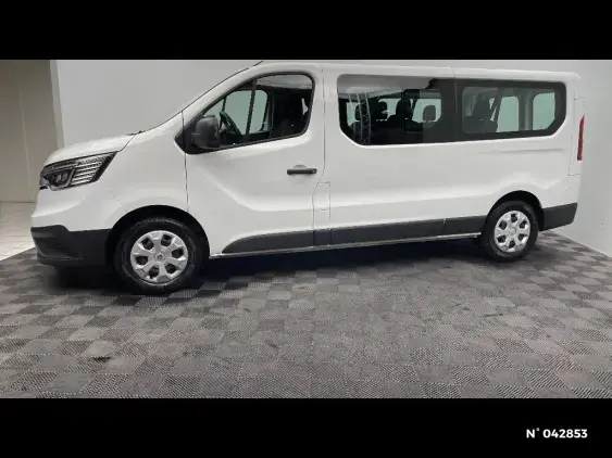 RENAULT TRAFIC III - voiture d'occasion - Photo 2