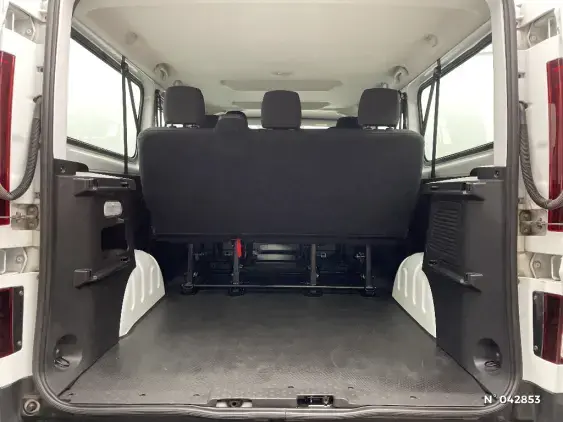 RENAULT TRAFIC III - voiture d'occasion - Photo 7