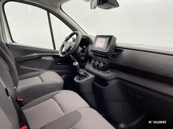 RENAULT TRAFIC III - voiture d'occasion - Photo 10