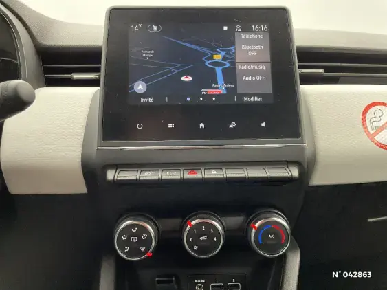 RENAULT CLIO V - voiture d'occasion - Photo 13