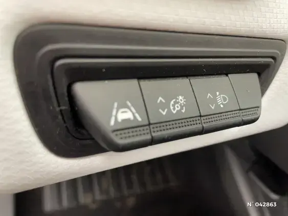 RENAULT CLIO V - voiture d'occasion - Photo 15