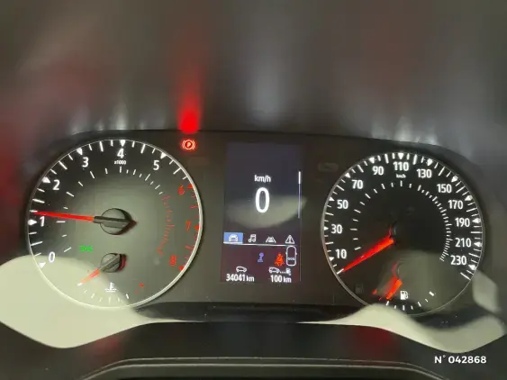 RENAULT CLIO V - voiture d'occasion - Photo 12