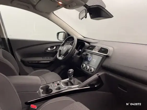 RENAULT KADJAR - voiture d'occasion - Photo 10