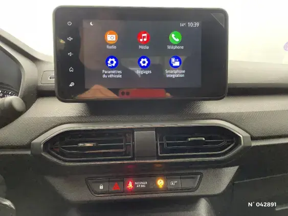 DACIA SANDERO III - voiture d'occasion - Photo 13