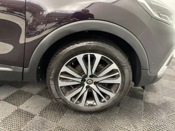 RENAULT CAPTUR - voiture d'occasion - Photo 8