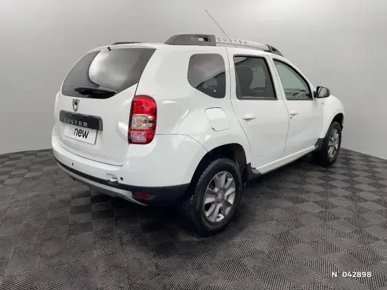 DACIA DUSTER - voiture d'occasion - Photo 4