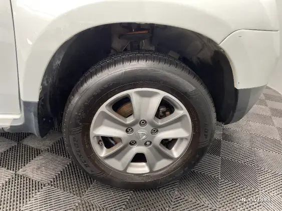 DACIA DUSTER - voiture d'occasion - Photo 8