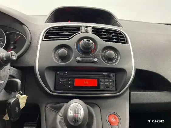RENAULT KANGOO II - voiture d'occasion - Photo 12