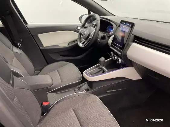 RENAULT CLIO V - voiture d'occasion - Photo 10