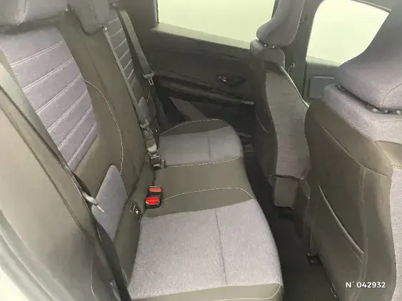 RENAULT 5 III - voiture d'occasion - Photo 11