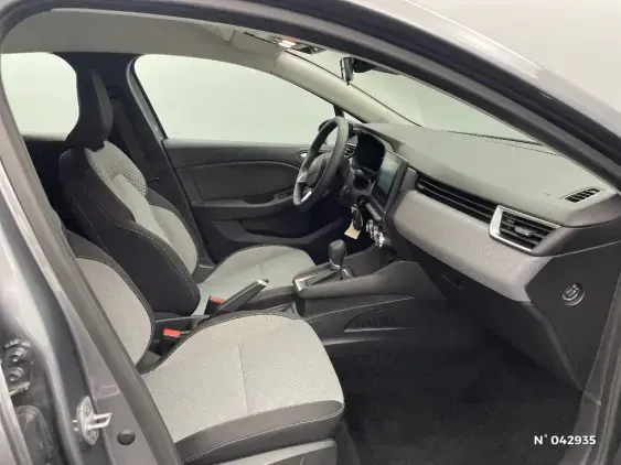 RENAULT CLIO V - voiture d'occasion - Photo 10