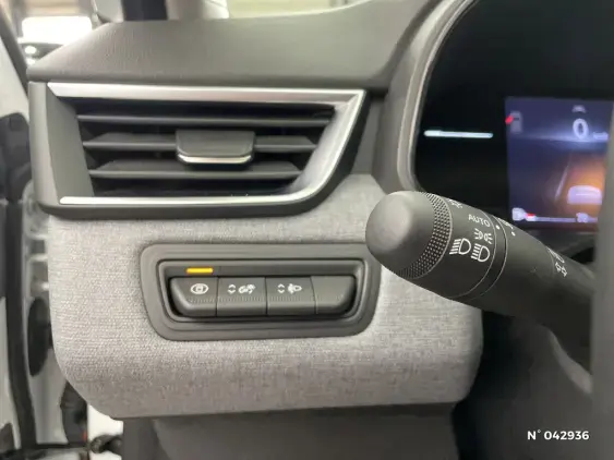 RENAULT CLIO V - voiture d'occasion - Photo 15