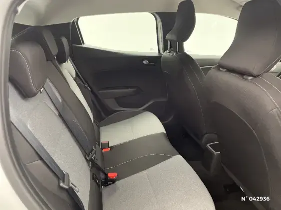 RENAULT CLIO V - voiture d'occasion - Photo 11