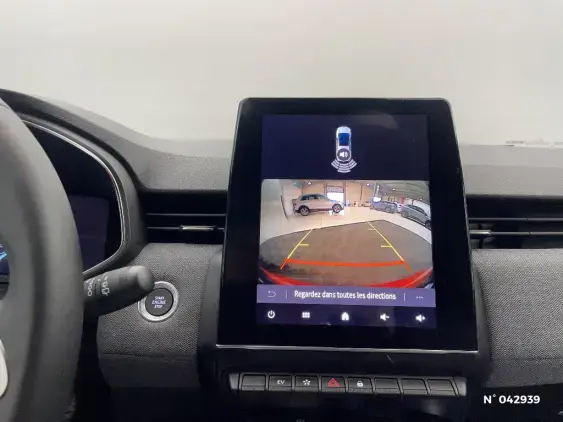 RENAULT CLIO V - voiture d'occasion - Photo 14