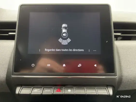 RENAULT CLIO V - voiture d'occasion - Photo 14