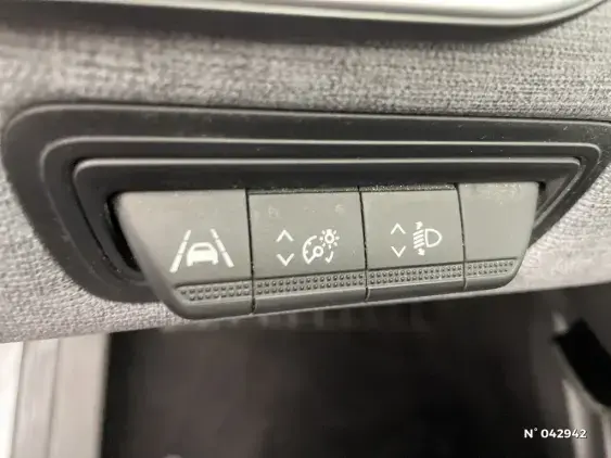 RENAULT CLIO V - voiture d'occasion - Photo 15