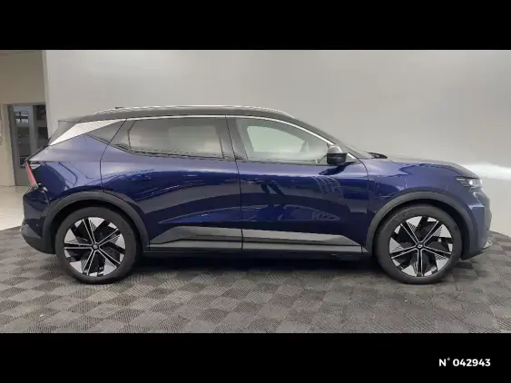 RENAULT SCENIC V ELECTRIQUE - voiture d'occasion - Photo 5