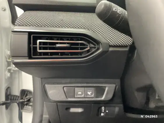DACIA SANDERO III - voiture d'occasion - Photo 15