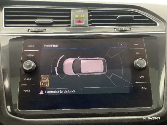 VOLKSWAGEN TIGUAN II - voiture d'occasion - Photo 14