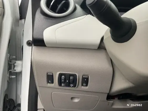 RENAULT ZOE - voiture d'occasion - Photo 14