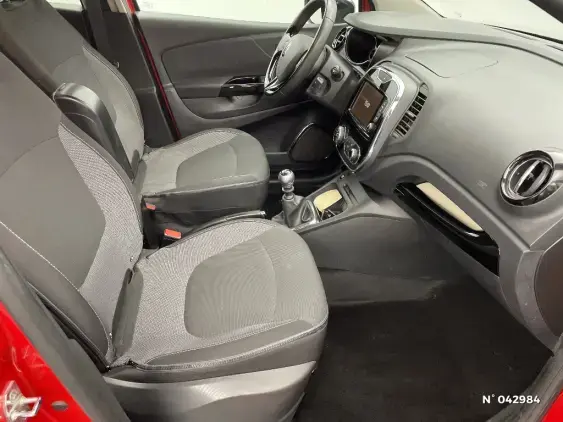 RENAULT CAPTUR - voiture d'occasion - Photo 10
