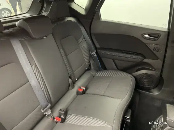 RENAULT CAPTUR II - voiture d'occasion - Photo 11