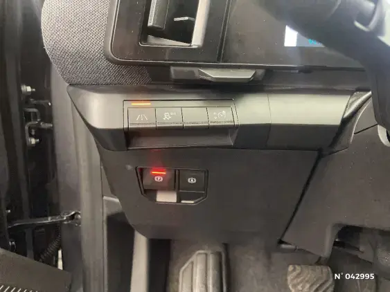 RENAULT MEGANE V - voiture d'occasion - Photo 15