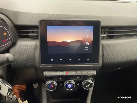 RENAULT CLIO V - voiture d'occasion - Photo 13