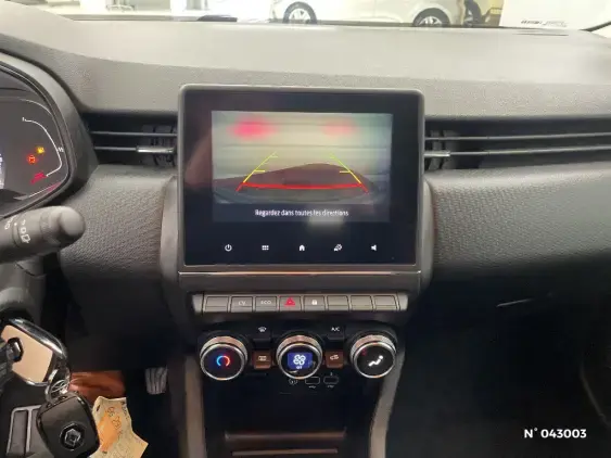 RENAULT CLIO V - voiture d'occasion - Photo 14