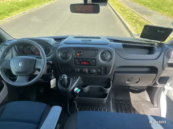 RENAULT MASTER III - voiture d'occasion - Photo 9