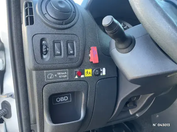 RENAULT MASTER III - voiture d'occasion - Photo 15