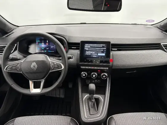 RENAULT CLIO V - voiture d'occasion - Photo 9