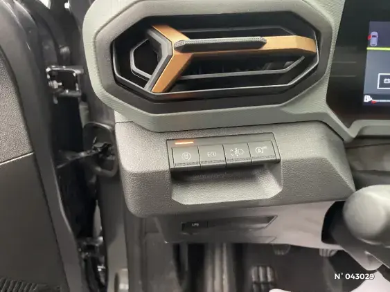 DACIA DUSTER III - voiture d'occasion - Photo 15