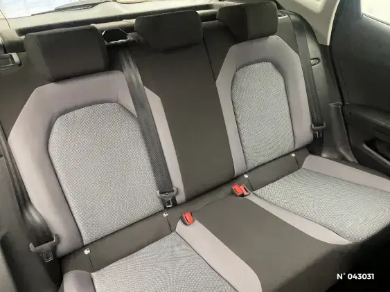 SEAT ARONA - voiture d'occasion - Photo 11