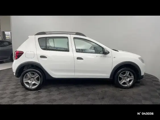 DACIA SANDERO II - voiture d'occasion - Photo 5