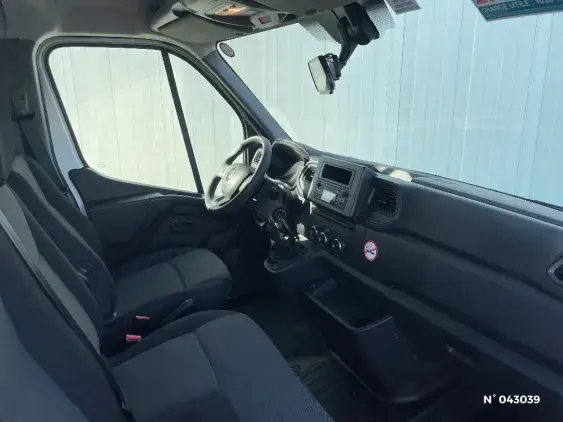 RENAULT MASTER III - voiture d'occasion - Photo 10