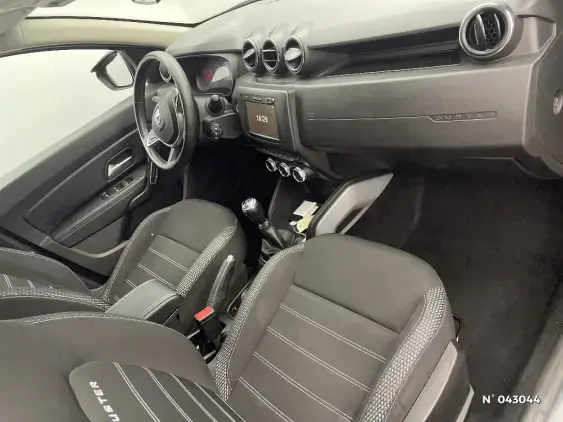 DACIA DUSTER II - voiture d'occasion - Photo 10