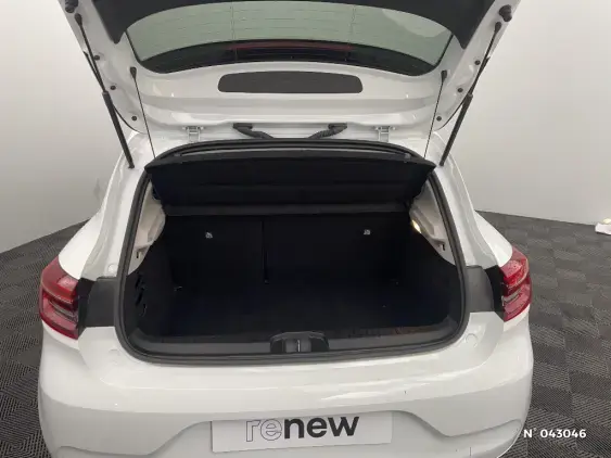 RENAULT CLIO V - voiture d'occasion - Photo 7