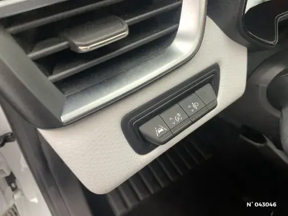 RENAULT CLIO V - voiture d'occasion - Photo 15