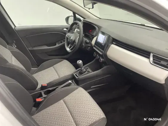 RENAULT CLIO V - voiture d'occasion - Photo 10