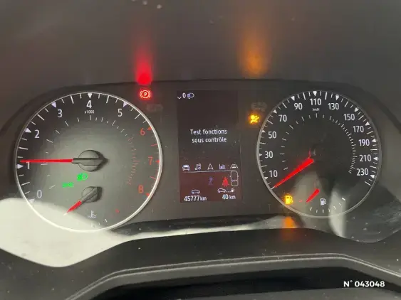 RENAULT CLIO V - voiture d'occasion - Photo 12