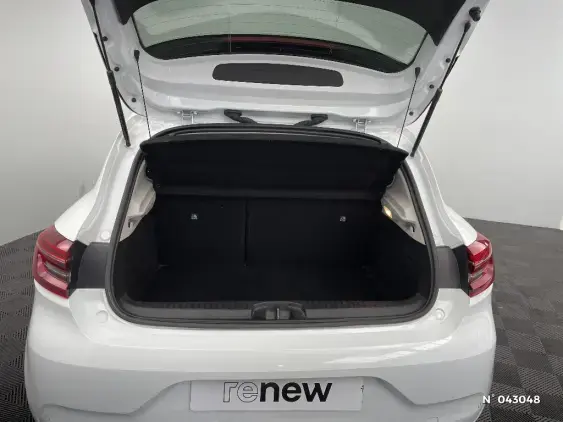 RENAULT CLIO V - voiture d'occasion - Photo 7