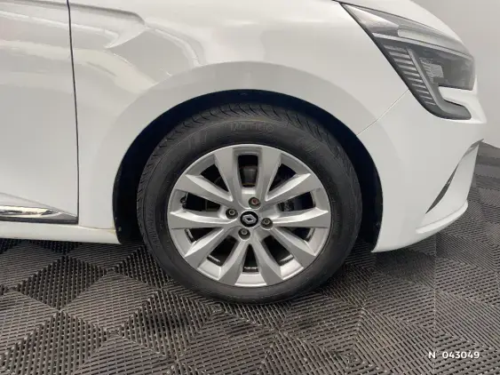 RENAULT CLIO V - voiture d'occasion - Photo 8