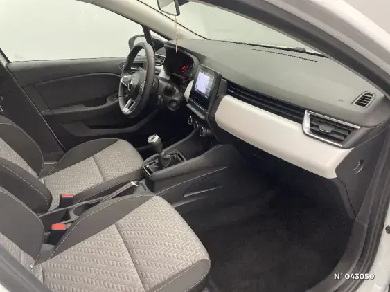 RENAULT CLIO V - voiture d'occasion - Photo 10