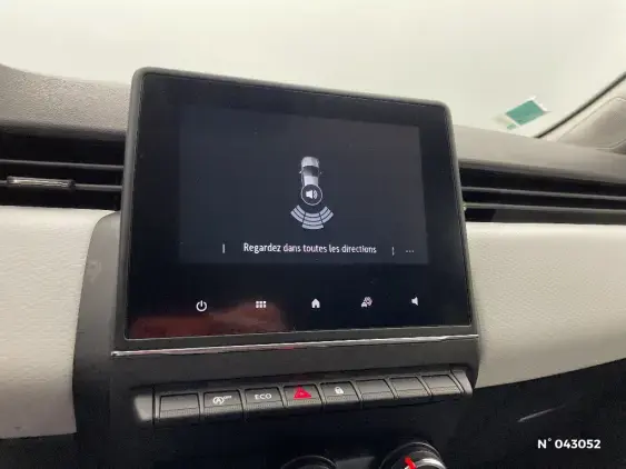 RENAULT CLIO V - voiture d'occasion - Photo 13